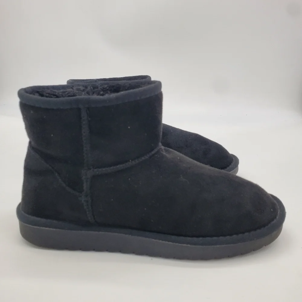 Cushionaire Shoes Women's 8.5 Hipster Cozy Ankle Winter Boots Black